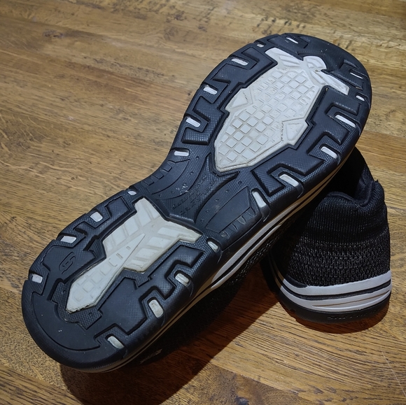 Skechers Relaxed Fit Memory Foam GOMEL Black Slip-On Mens Shoes Sz 11 Air Cooled - Picture 7 of 9